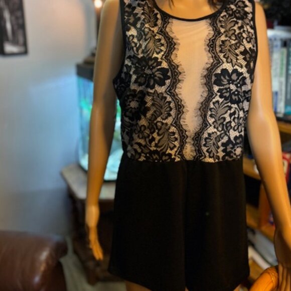 SLEEVELESS ROMPER, SEXY AND CLASSY LOOK, BEAUTIFUL, LIKE NEW EUC - Picture 3 of 5